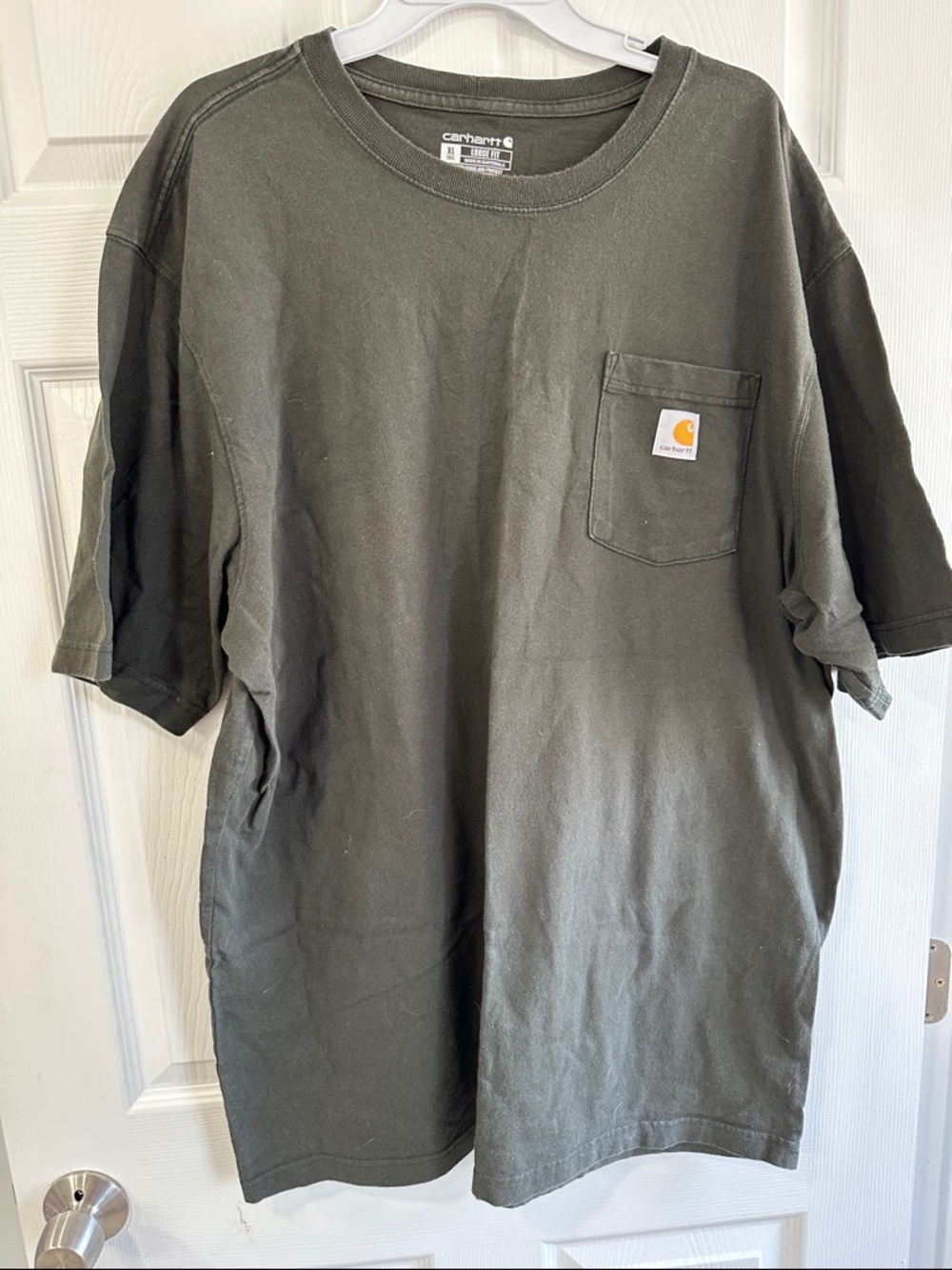 2 Carhartt Short-Sleeve Pocket Tee in Olive